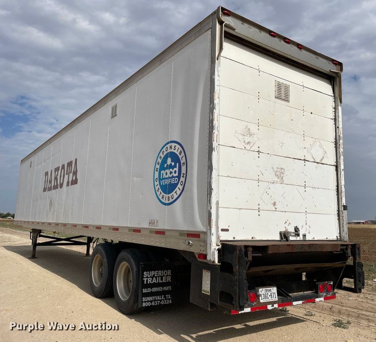 image for item DN5073 2000 Utility Trailer MFG VS2DC  dry van trailer