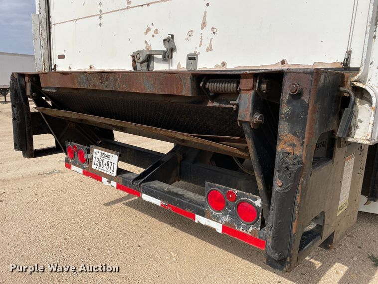 image for item DN5073 2000 Utility Trailer MFG VS2DC  dry van trailer