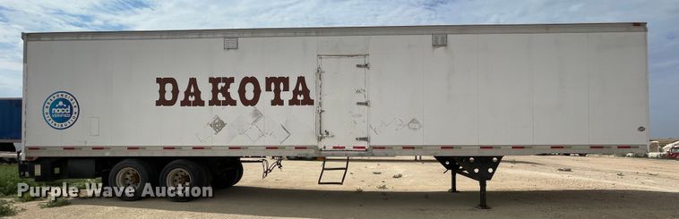 image for item DN5074 2000 Utility Trailer MFG  dry van trailer