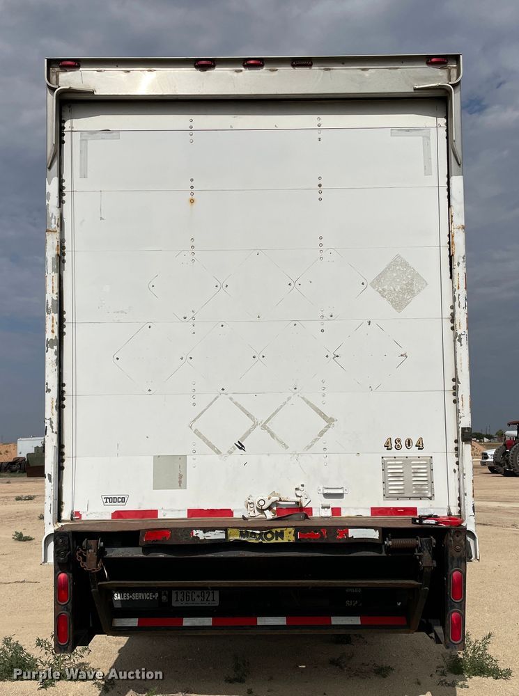 image for item DN5074 2000 Utility Trailer MFG  dry van trailer