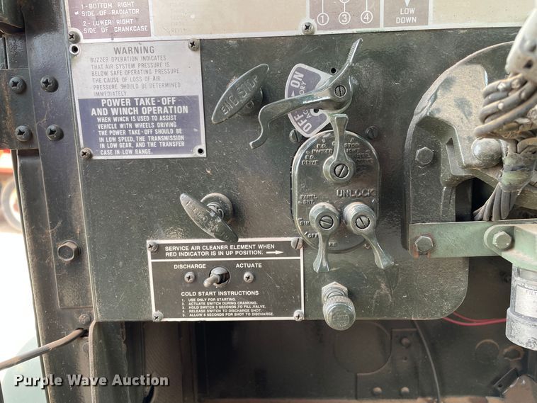 image for item DN5076 1971 Jeep M35A2  dump truck