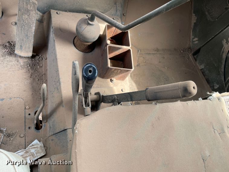 image for item DN5076 1971 Jeep M35A2  dump truck