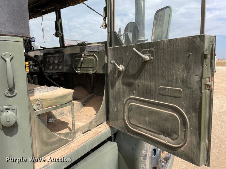 image for item DN5076 1971 Jeep M35A2  dump truck