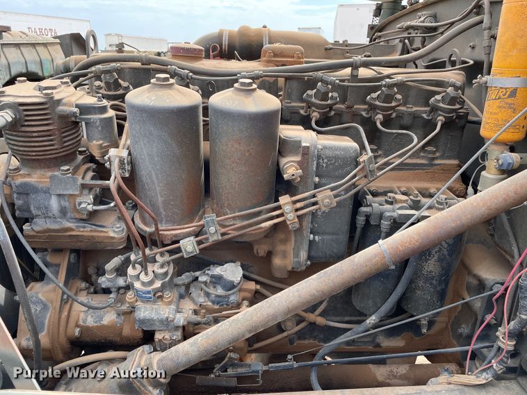 image for item DN5076 1971 Jeep M35A2  dump truck