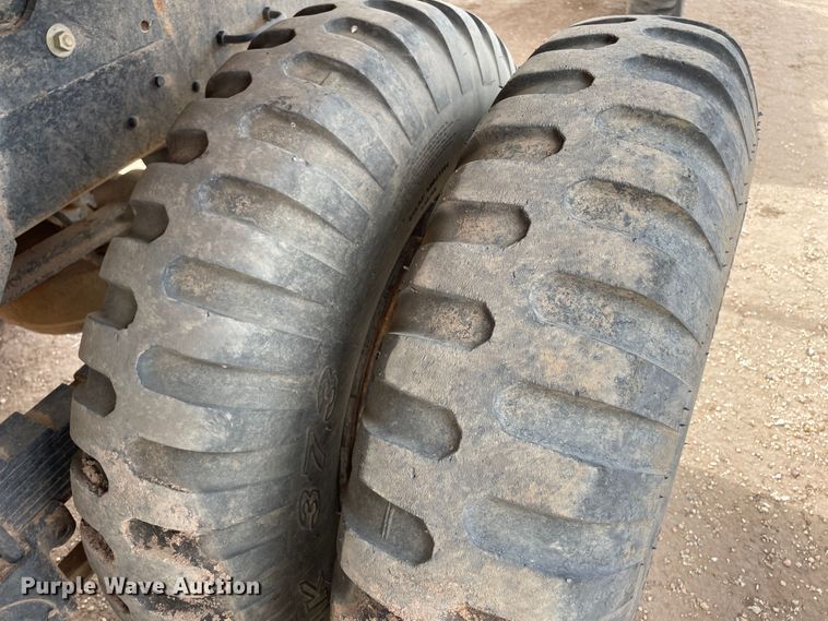 image for item DN5076 1971 Jeep M35A2  dump truck