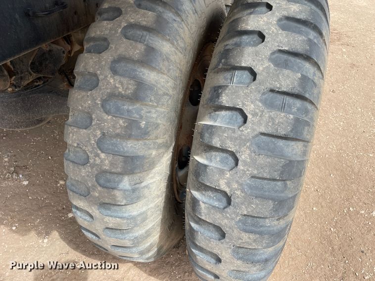 image for item DN5076 1971 Jeep M35A2  dump truck