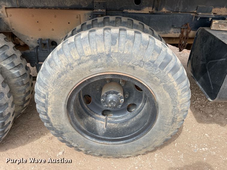 image for item DN5076 1971 Jeep M35A2  dump truck