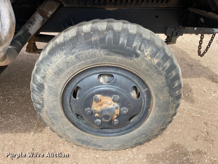 image for item DN5076 1971 Jeep M35A2  dump truck