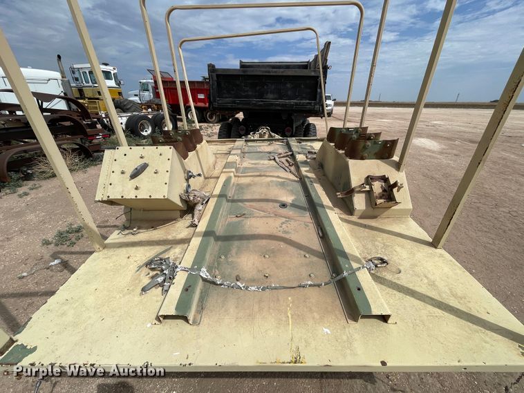 image for item DN5076 1971 Jeep M35A2  dump truck