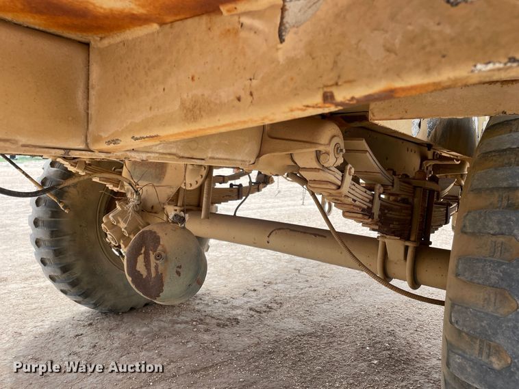 image for item DN5076 1971 Jeep M35A2  dump truck