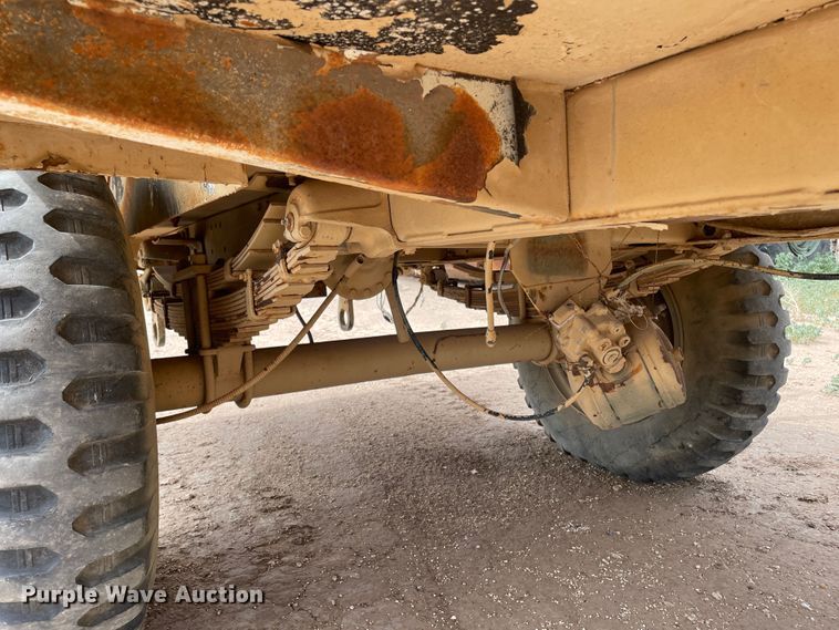 image for item DN5076 1971 Jeep M35A2  dump truck