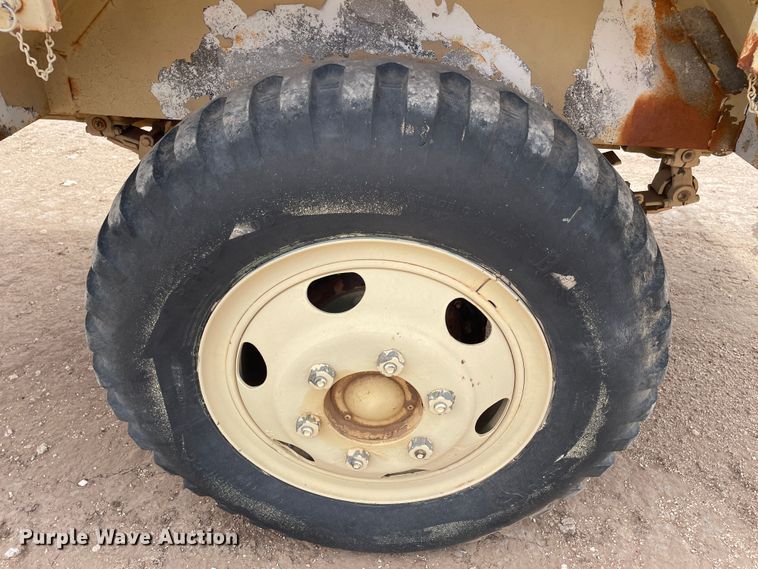 image for item DN5076 1971 Jeep M35A2  dump truck