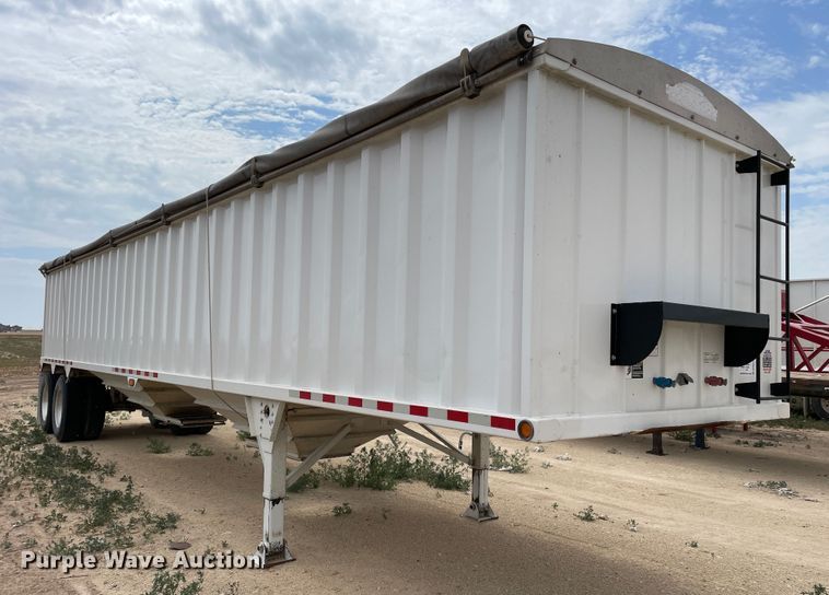 image for item DN5077 2014 CTS GHT-40  grain trailer