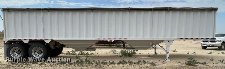 image for item DN5077 2014 CTS GHT-40  grain trailer