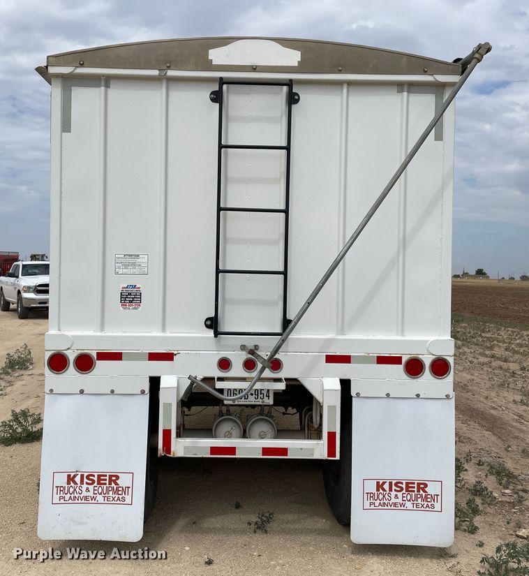 image for item DN5077 2014 CTS GHT-40  grain trailer