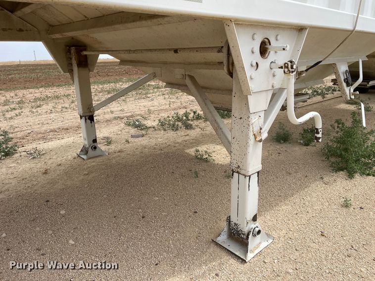 image for item DN5077 2014 CTS GHT-40  grain trailer