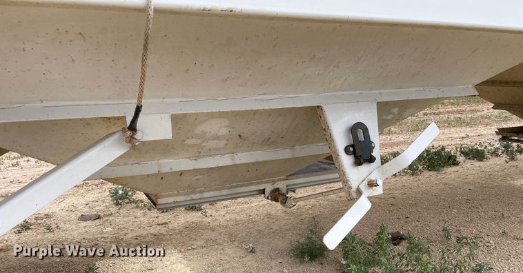 image for item DN5077 2014 CTS GHT-40  grain trailer