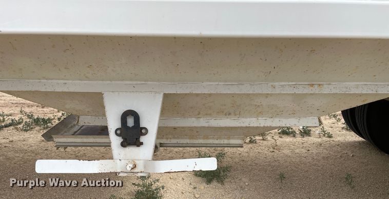 image for item DN5077 2014 CTS GHT-40  grain trailer