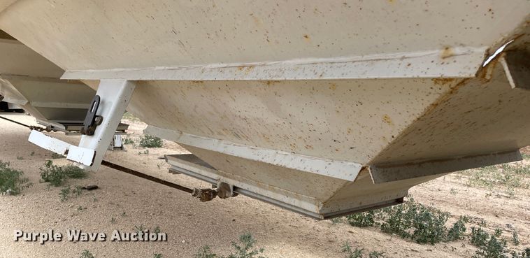 image for item DN5077 2014 CTS GHT-40  grain trailer