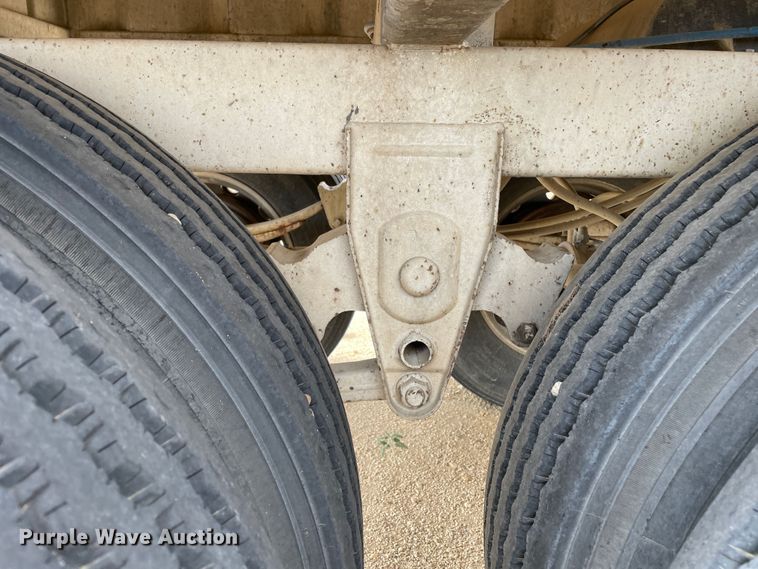 image for item DN5077 2014 CTS GHT-40  grain trailer