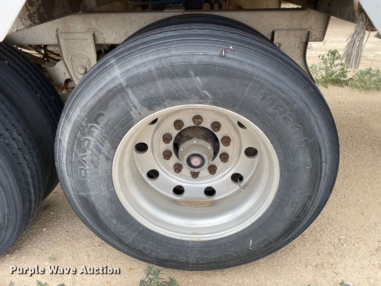 image for item DN5077 2014 CTS GHT-40  grain trailer