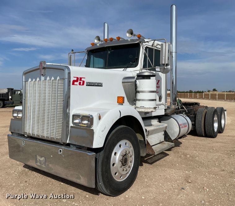 image for item DN5115 1992 Kenworth W900  semi truck