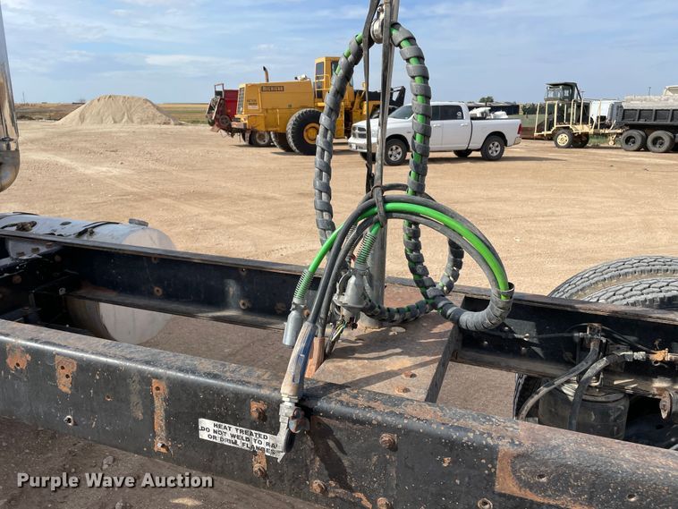 image for item DN5115 1992 Kenworth W900  semi truck