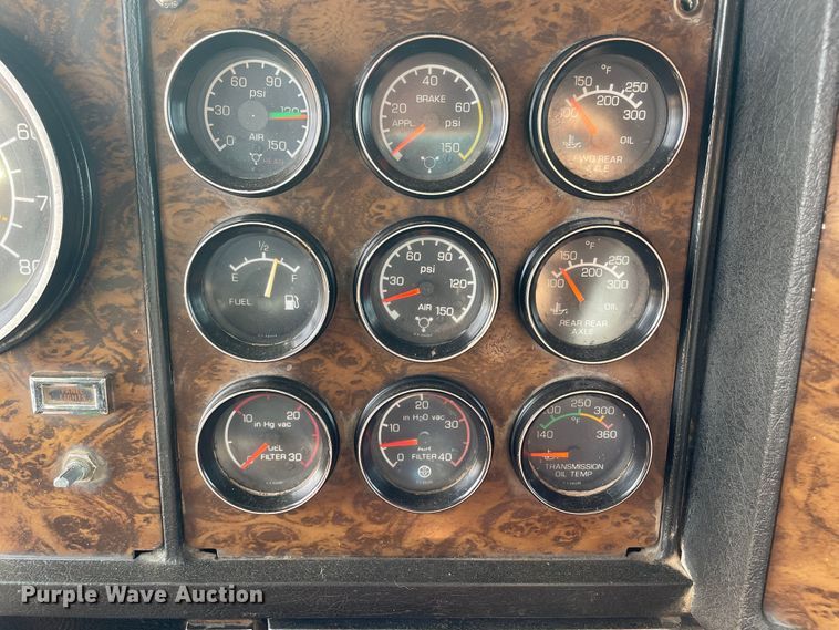 image for item DN5115 1992 Kenworth W900  semi truck