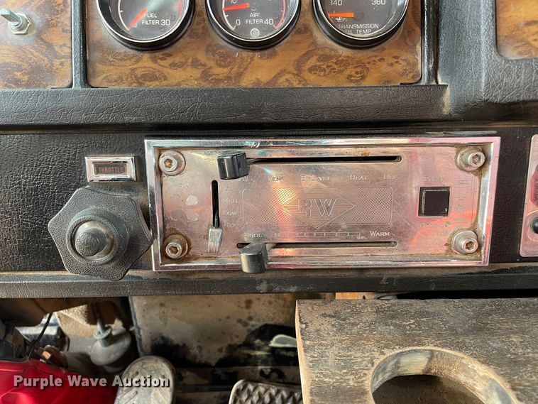 image for item DN5115 1992 Kenworth W900  semi truck