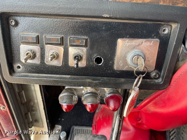 image for item DN5115 1992 Kenworth W900  semi truck