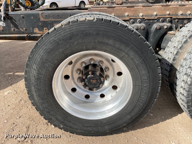 image for item DN5115 1992 Kenworth W900  semi truck