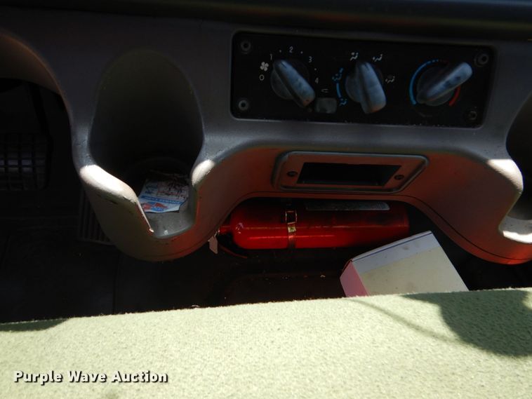 image for item DO1474 2008 Freightliner Business Class M2  box truck