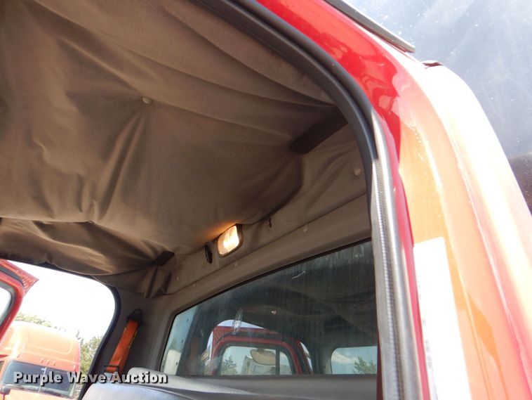 image for item DO1474 2008 Freightliner Business Class M2  box truck