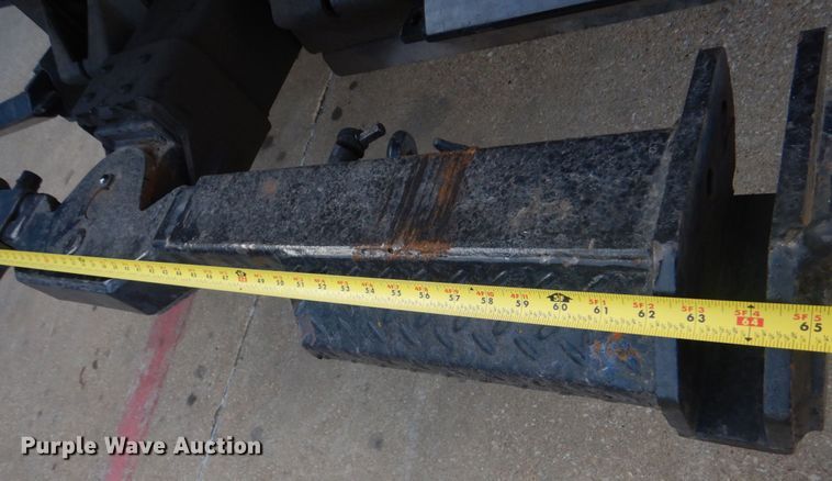 image for item DO1484 2010 Ford F650 Super Duty  SuperCab rollback truck