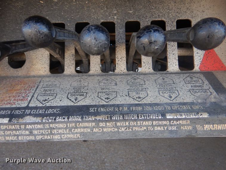 image for item DO1484 2010 Ford F650 Super Duty  SuperCab rollback truck