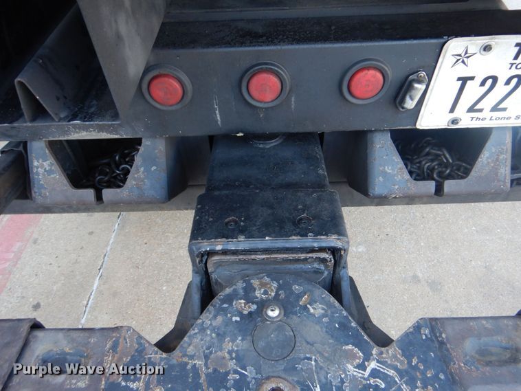 image for item DO1485 2007 Hino 258  rollback truck