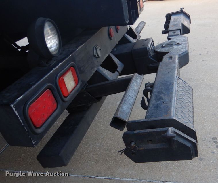 image for item DO1485 2007 Hino 258  rollback truck