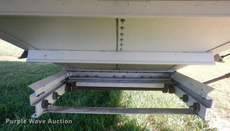 image for item DP0296 2016 Wilson DWH-5510PM  grain trailer