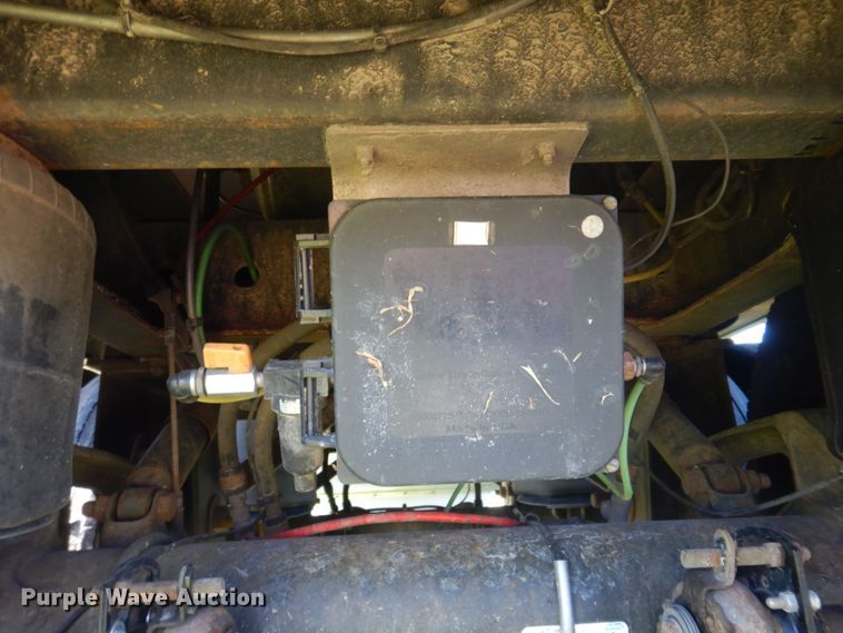 image for item DP0296 2016 Wilson DWH-5510PM  grain trailer