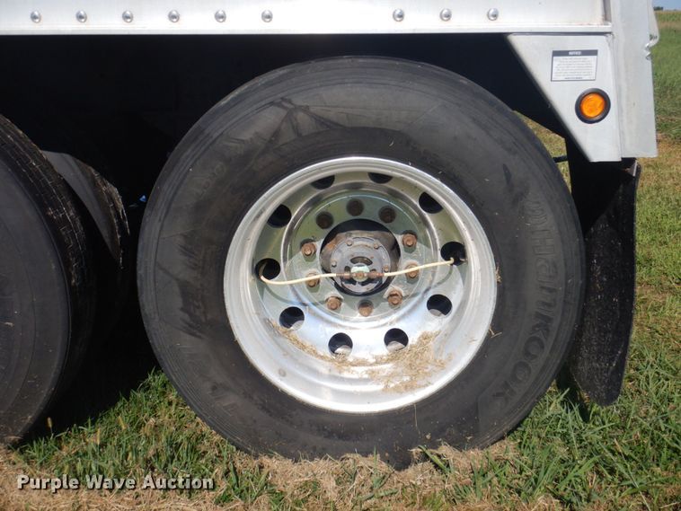image for item DP0296 2016 Wilson DWH-5510PM  grain trailer