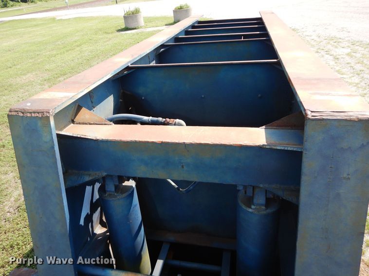 image for item DP4262 1976 Hyster  lowboy equipment trailer