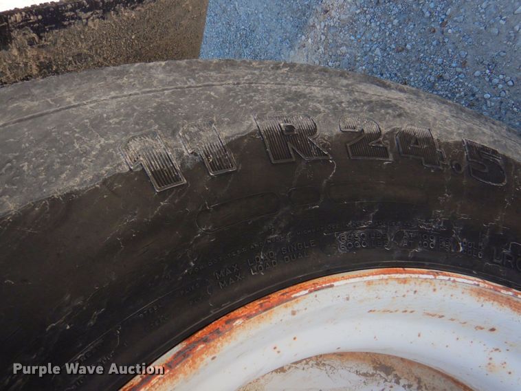 image for item DP4262 1976 Hyster  lowboy equipment trailer