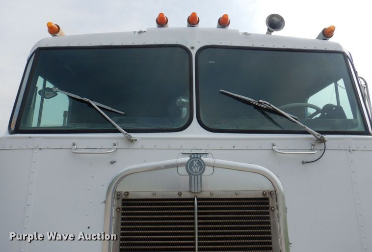 image for item DP5611 1984 Kenworth K100  semi truck