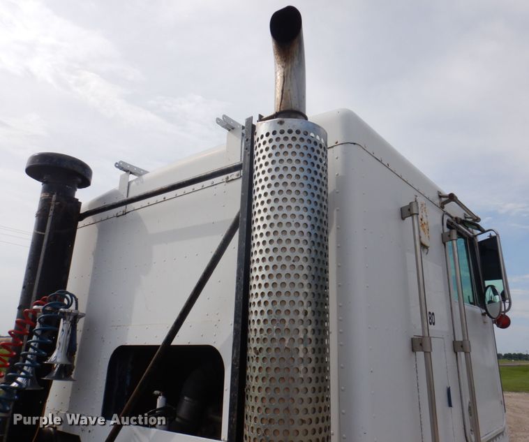 image for item DP5611 1984 Kenworth K100  semi truck