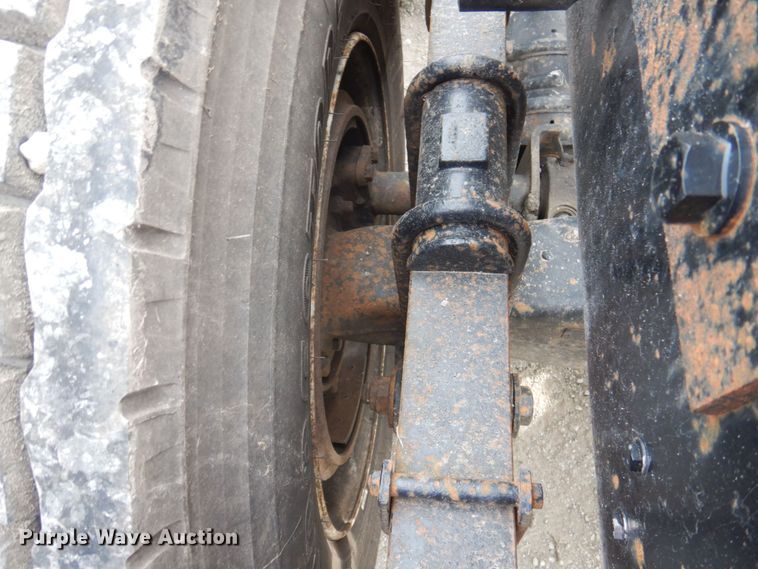 image for item DP5611 1984 Kenworth K100  semi truck