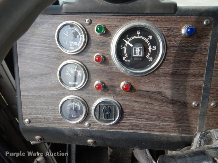 image for item DP5611 1984 Kenworth K100  semi truck