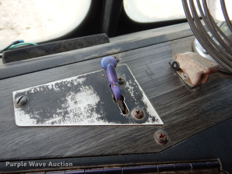 image for item DP5611 1984 Kenworth K100  semi truck