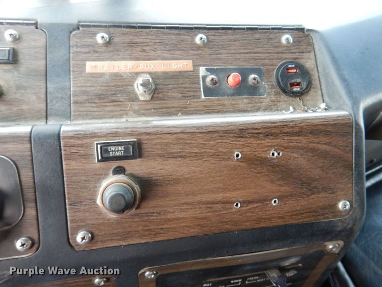 image for item DP5611 1984 Kenworth K100  semi truck