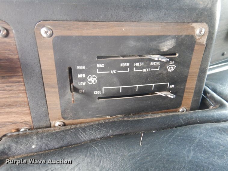 image for item DP5611 1984 Kenworth K100  semi truck