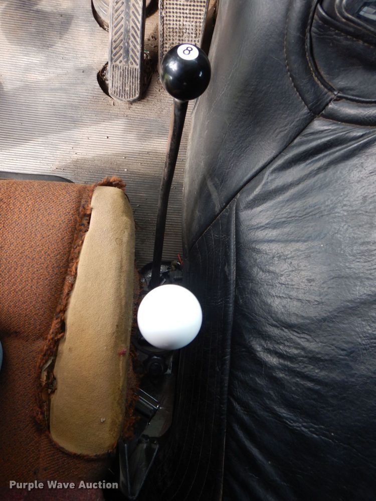 image for item DP5611 1984 Kenworth K100  semi truck